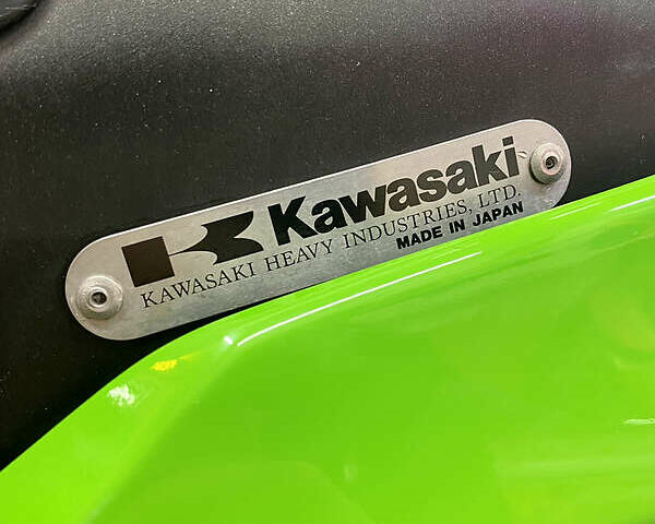 Зеленый Кавасаки ZX 6R, объемом двигателя 0.6 л и пробегом 22 тыс. км за 6200 $, фото 12 на Automoto.ua