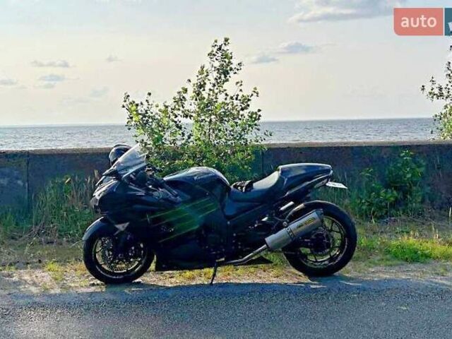 Черный Кавасаки ZZR 1400, объемом двигателя 1.44 л и пробегом 21 тыс. км за 16000 $, фото 2 на Automoto.ua