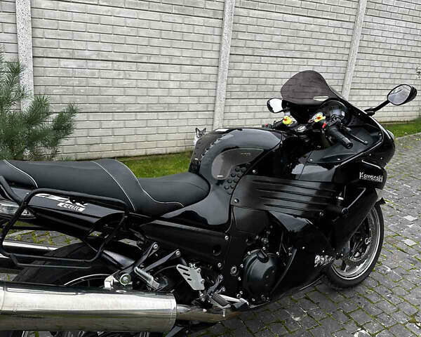 Кавасаки ZZR 1400, объемом двигателя 0 л и пробегом 32 тыс. км за 8600 $, фото 10 на Automoto.ua