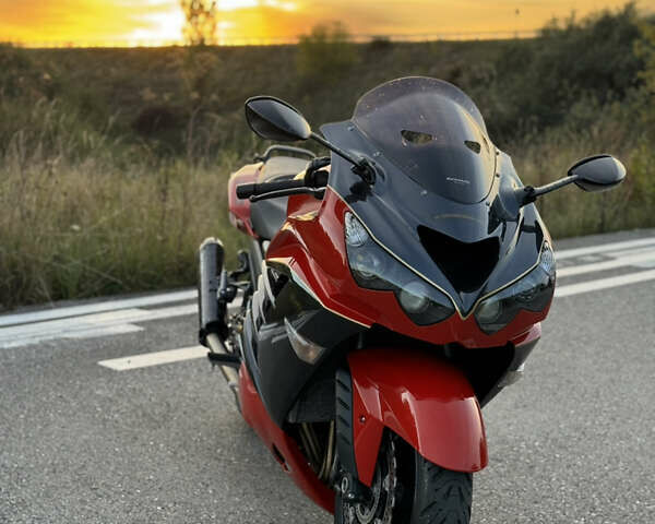 Кавасакі ZZR 1400, об'ємом двигуна 0 л та пробігом 8 тис. км за 15999 $, фото 3 на Automoto.ua