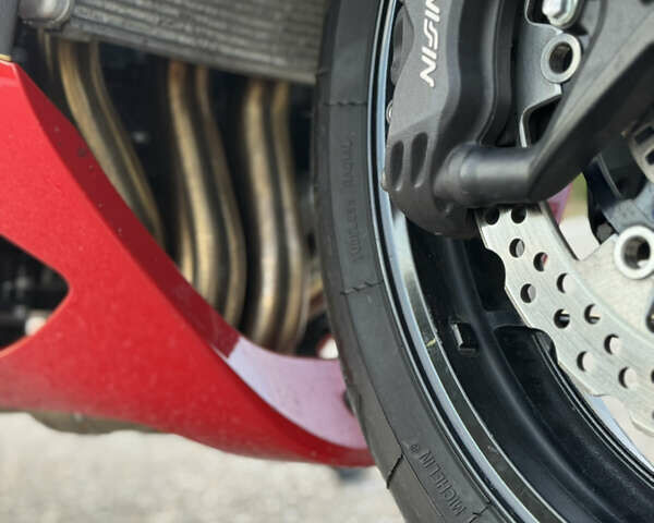 Кавасакі ZZR 1400, об'ємом двигуна 0 л та пробігом 8 тис. км за 15999 $, фото 9 на Automoto.ua