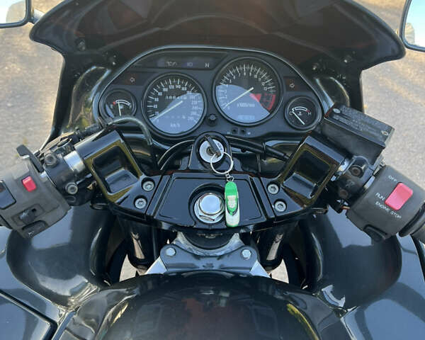 Серый Кавасаки ZZR 400-2, объемом двигателя 0.4 л и пробегом 38 тыс. км за 2700 $, фото 10 на Automoto.ua