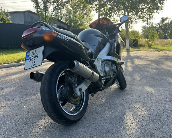 Серый Кавасаки ZZR 400-2, объемом двигателя 0.4 л и пробегом 38 тыс. км за 2700 $, фото 2 на Automoto.ua