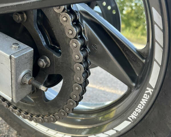 Серый Кавасаки ZZR 400-2, объемом двигателя 0.4 л и пробегом 38 тыс. км за 2700 $, фото 12 на Automoto.ua