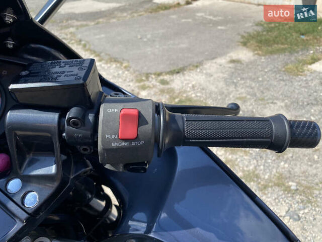 Черный Кавасаки ZZR 400, объемом двигателя 0.4 л и пробегом 34 тыс. км за 3000 $, фото 17 на Automoto.ua