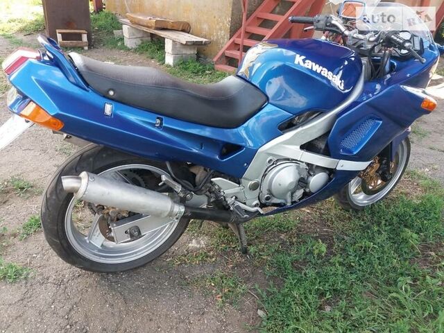 Синий Кавасаки ZZR 400, объемом двигателя 0 л и пробегом 39 тыс. км за 1850 $, фото 6 на Automoto.ua