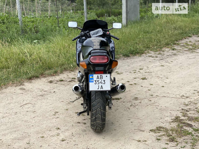 Чорний Кавасакі ZZR 600, об'ємом двигуна 0.6 л та пробігом 30 тис. км за 2950 $, фото 20 на Automoto.ua