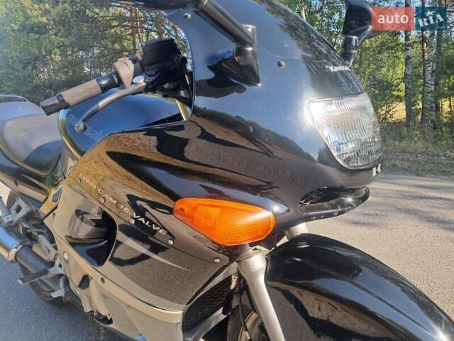 Кавасаки ZZR 600, объемом двигателя 0.6 л и пробегом 41 тыс. км за 2850 $, фото 1 на Automoto.ua