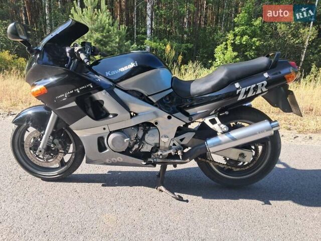 Кавасаки ZZR 600, объемом двигателя 0.6 л и пробегом 41 тыс. км за 2850 $, фото 6 на Automoto.ua