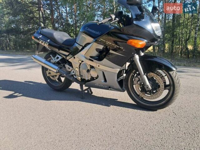 Кавасаки ZZR 600, объемом двигателя 0.6 л и пробегом 41 тыс. км за 2850 $, фото 2 на Automoto.ua
