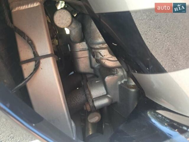 Кавасаки ZZR 600, объемом двигателя 0.6 л и пробегом 41 тыс. км за 2850 $, фото 13 на Automoto.ua