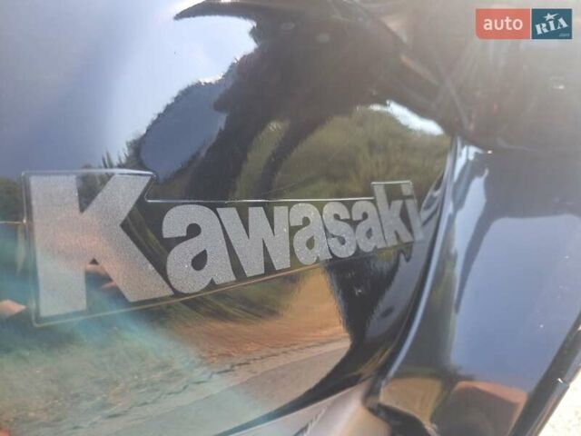 Кавасаки ZZR 600, объемом двигателя 0.6 л и пробегом 41 тыс. км за 2850 $, фото 18 на Automoto.ua