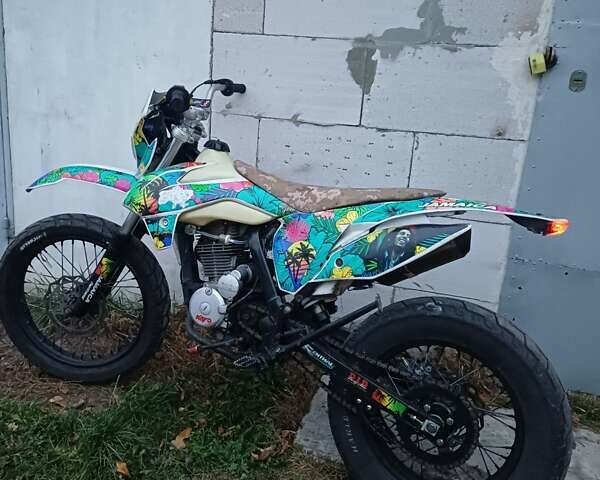 Белый Кайо K2, объемом двигателя 0.22 л и пробегом 35 тыс. км за 1175 $, фото 3 на Automoto.ua