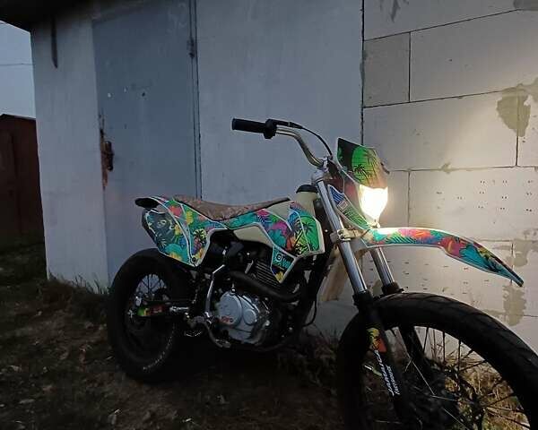 Белый Кайо K2, объемом двигателя 0.22 л и пробегом 35 тыс. км за 1175 $, фото 10 на Automoto.ua