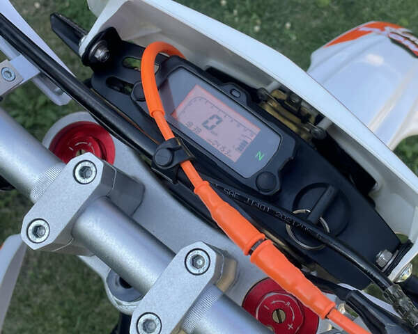 Белый Кайо T2-250 Enduro, объемом двигателя 0.25 л и пробегом 4 тыс. км за 1750 $, фото 1 на Automoto.ua