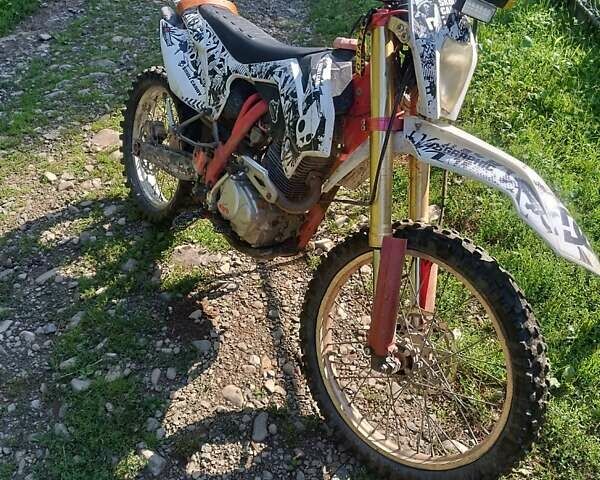 Кайо T2, объемом двигателя 0 л и пробегом 200 тыс. км за 1150 $, фото 3 на Automoto.ua