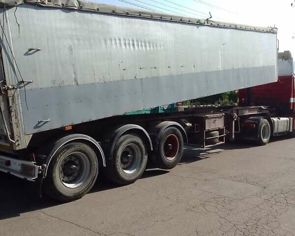 Красный Келберг SKBT, объемом двигателя 0 л и пробегом 500 тыс. км за 9600 $, фото 1 на Automoto.ua