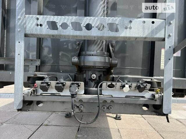 Сірий Кемпф СКМ, об'ємом двигуна 0 л та пробігом 5 тис. км за 51130 $, фото 10 на Automoto.ua