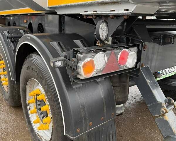 Серый Кемпф СКМ, объемом двигателя 0 л и пробегом 100 тыс. км за 24000 $, фото 20 на Automoto.ua