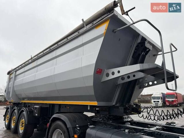 Серый Кемпф СКМ, объемом двигателя 0 л и пробегом 100 тыс. км за 24000 $, фото 24 на Automoto.ua