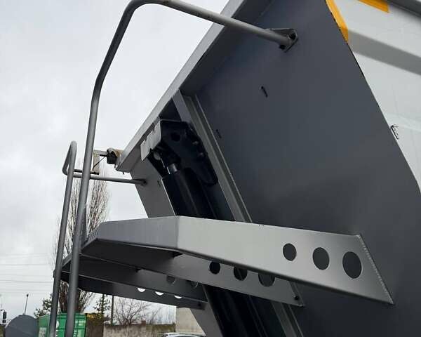 Серый Кемпф СКМ, объемом двигателя 0 л и пробегом 100 тыс. км за 24000 $, фото 30 на Automoto.ua