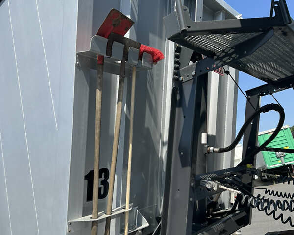 Серый Кемпф СКМ, объемом двигателя 0 л и пробегом 1 тыс. км за 31050 $, фото 11 на Automoto.ua