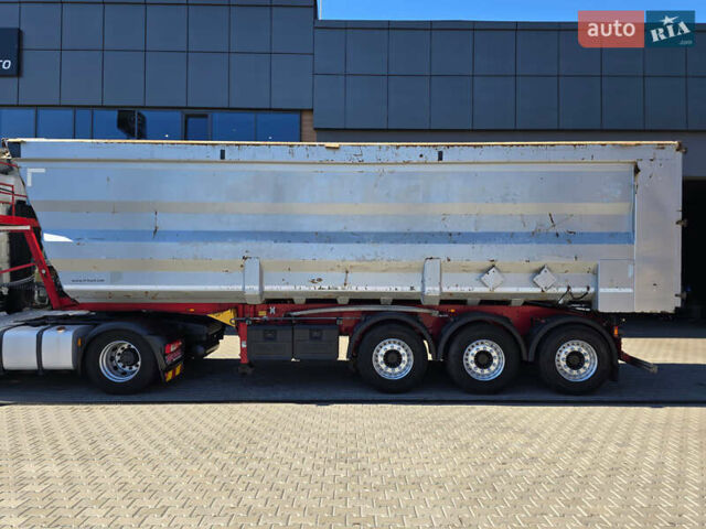 Серый Кемпф СКМ, объемом двигателя 0 л и пробегом 0 тыс. км за 32500 $, фото 1 на Automoto.ua