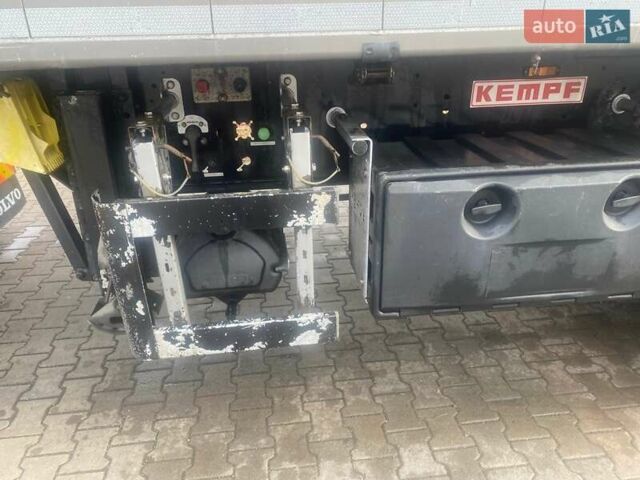 Сірий Кемпф СКМ, об'ємом двигуна 0 л та пробігом 283 тис. км за 36500 $, фото 12 на Automoto.ua