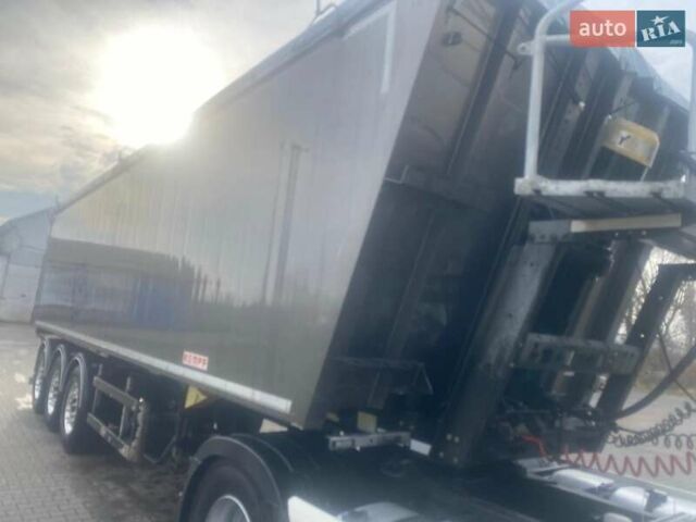 Сірий Кемпф СКМ, об'ємом двигуна 0 л та пробігом 283 тис. км за 36500 $, фото 15 на Automoto.ua