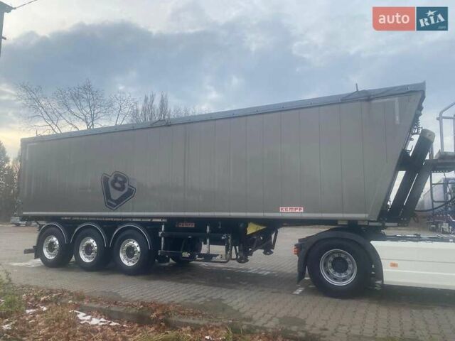 Сірий Кемпф СКМ, об'ємом двигуна 0 л та пробігом 283 тис. км за 36500 $, фото 5 на Automoto.ua