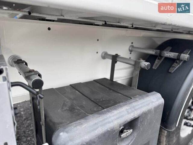 Кемпф SP, объемом двигателя 0 л и пробегом 0 тыс. км за 29973 $, фото 17 на Automoto.ua