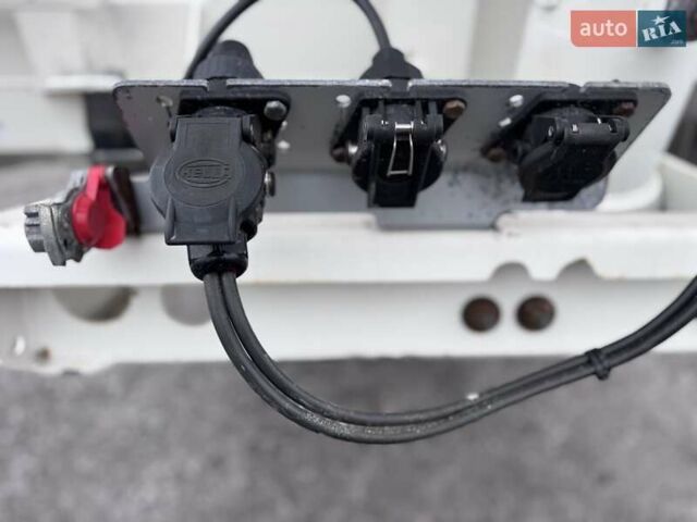 Кемпф SP, объемом двигателя 0 л и пробегом 0 тыс. км за 29973 $, фото 32 на Automoto.ua