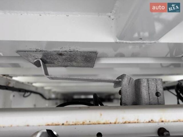 Кемпф SP, объемом двигателя 0 л и пробегом 0 тыс. км за 29973 $, фото 26 на Automoto.ua