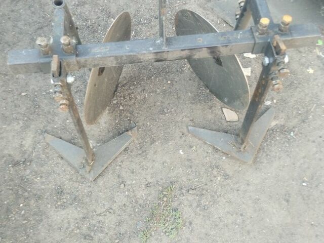 Красный Кентавр МБ 40-2-4, объемом двигателя 0 л и пробегом 10 тыс. км за 533 $, фото 1 на Automoto.ua