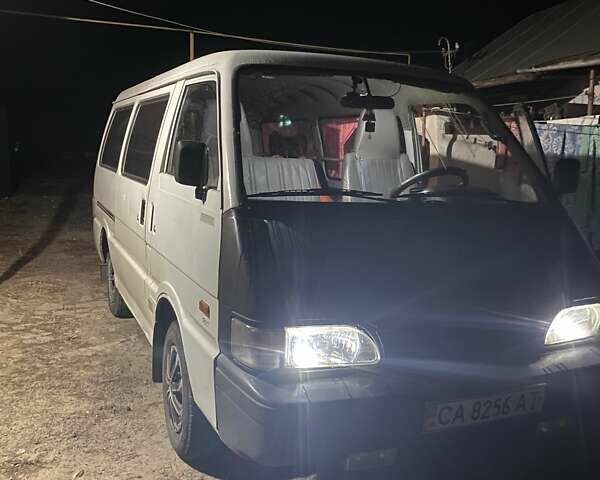 Белый Киа Беста, объемом двигателя 2.18 л и пробегом 20 тыс. км за 2396 $, фото 2 на Automoto.ua