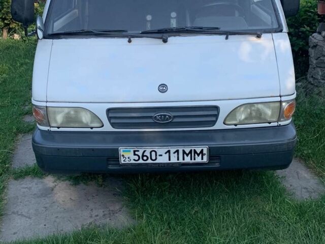 Белый Киа Беста, объемом двигателя 2 л и пробегом 350 тыс. км за 1600 $, фото 1 на Automoto.ua