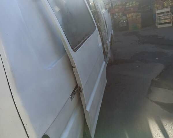 Киа Беста, объемом двигателя 0 л и пробегом 338 тыс. км за 1000 $, фото 2 на Automoto.ua