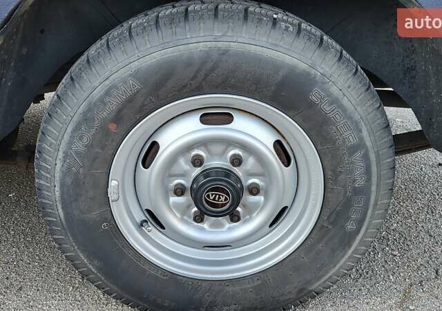 Синий Киа Беста, объемом двигателя 2.2 л и пробегом 195 тыс. км за 4100 $, фото 20 на Automoto.ua