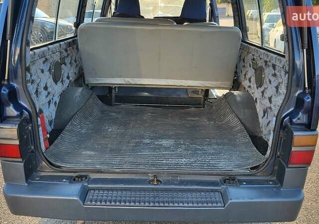 Синий Киа Беста, объемом двигателя 2.2 л и пробегом 195 тыс. км за 4100 $, фото 12 на Automoto.ua