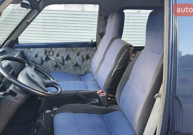 Синий Киа Беста, объемом двигателя 2.2 л и пробегом 195 тыс. км за 4100 $, фото 7 на Automoto.ua