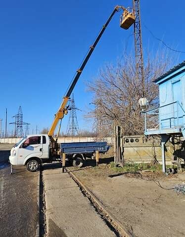 Белый Киа Бонго, объемом двигателя 2.9 л и пробегом 208 тыс. км за 20000 $, фото 19 на Automoto.ua