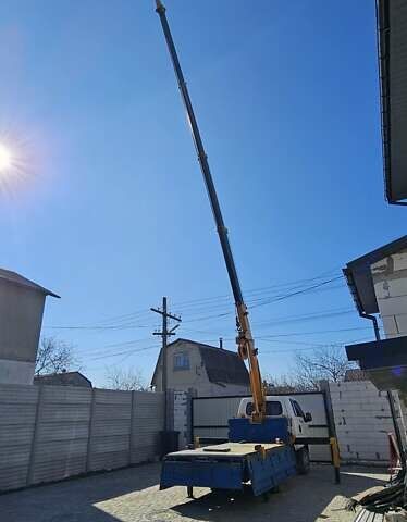 Белый Киа Бонго, объемом двигателя 2.9 л и пробегом 208 тыс. км за 20000 $, фото 26 на Automoto.ua