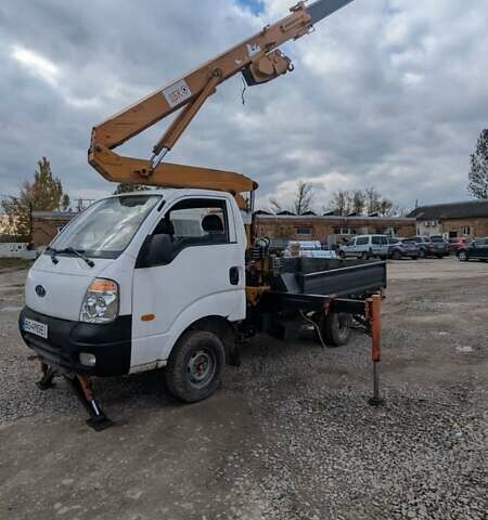 Білий Кіа Бонго, об'ємом двигуна 2.48 л та пробігом 220 тис. км за 25000 $, фото 13 на Automoto.ua