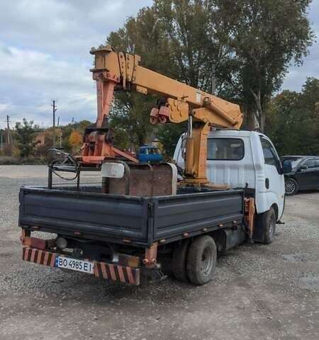 Білий Кіа Бонго, об'ємом двигуна 2.48 л та пробігом 220 тис. км за 25000 $, фото 6 на Automoto.ua