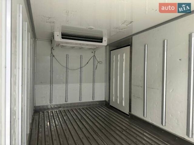 Белый Киа Бонго, объемом двигателя 2.5 л и пробегом 167 тыс. км за 23700 $, фото 9 на Automoto.ua