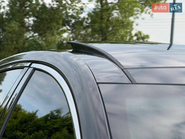 Чорний Кіа Каденза, об'ємом двигуна 3.3 л та пробігом 270 тис. км за 9300 $, фото 10 на Automoto.ua