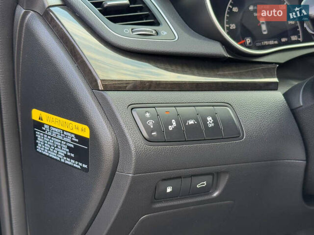 Чорний Кіа Каденза, об'ємом двигуна 3.3 л та пробігом 270 тис. км за 9300 $, фото 24 на Automoto.ua