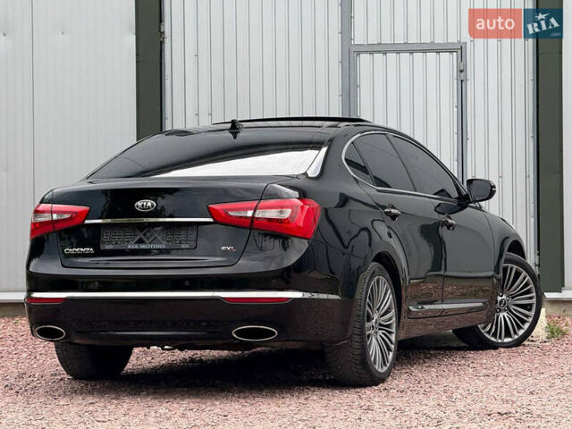 Черный Киа Каденза, объемом двигателя 3.3 л и пробегом 390 тыс. км за 9350 $, фото 15 на Automoto.ua