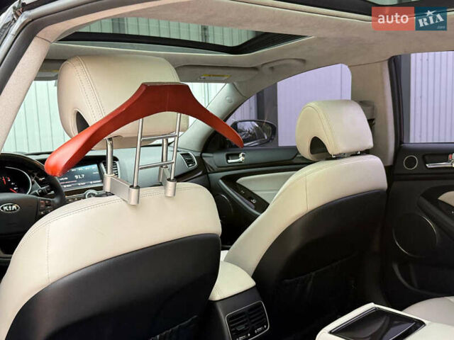 Черный Киа Каденза, объемом двигателя 3.3 л и пробегом 390 тыс. км за 9350 $, фото 60 на Automoto.ua