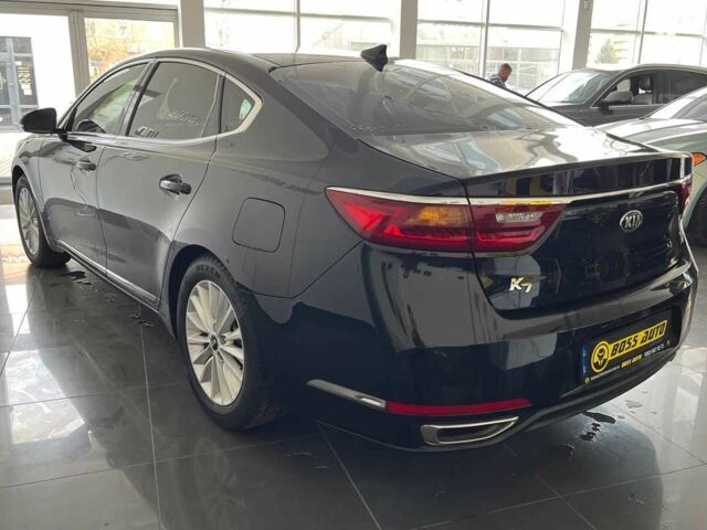Черный Киа Каденза, объемом двигателя 2.4 л и пробегом 136 тыс. км за 15500 $, фото 4 на Automoto.ua